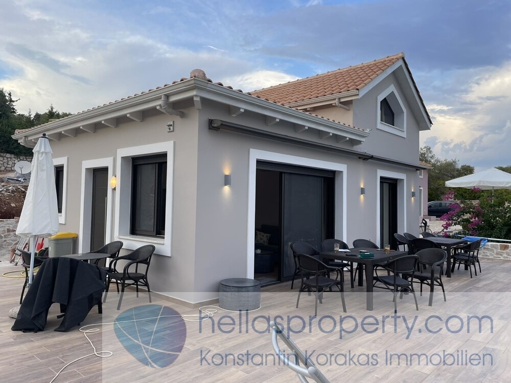VILLA IN MEGANISI ERSTBEZUG 630 T (3)