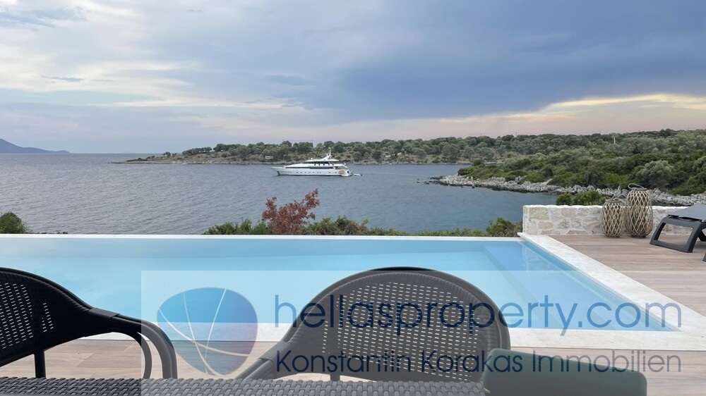 VILLA IN MEGANISI ERSTBEZUG 630 T (24)