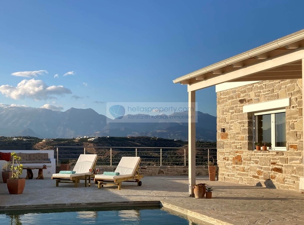 TERRASSE - POOL