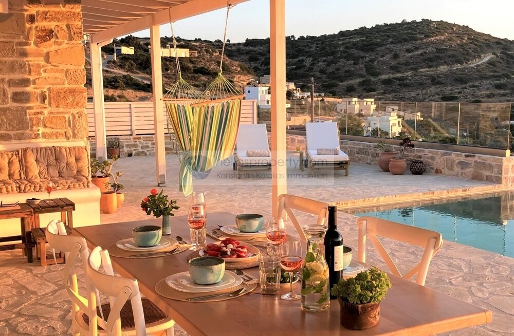 TERRASSE - POOL
