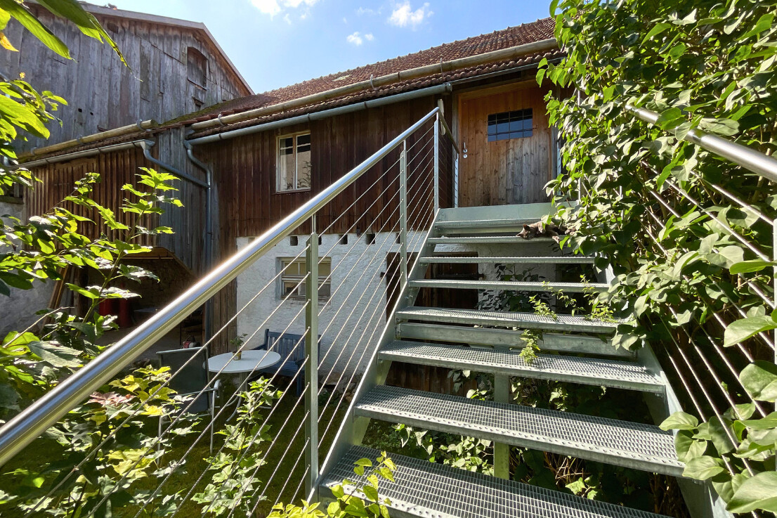 Treppe zum Billardraum