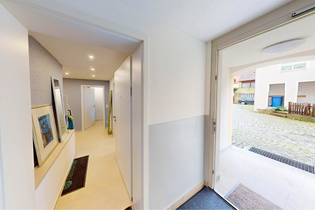 EG Wohnung rechts: Eingangsbereich