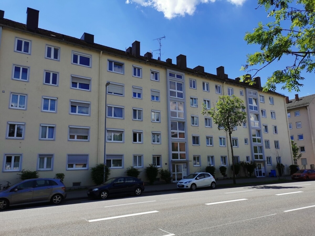 Straßenansicht
