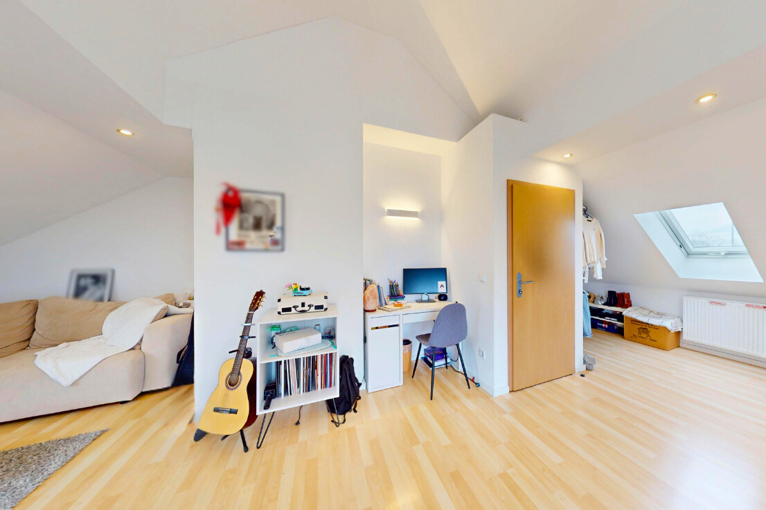 Schlafzimmer DG