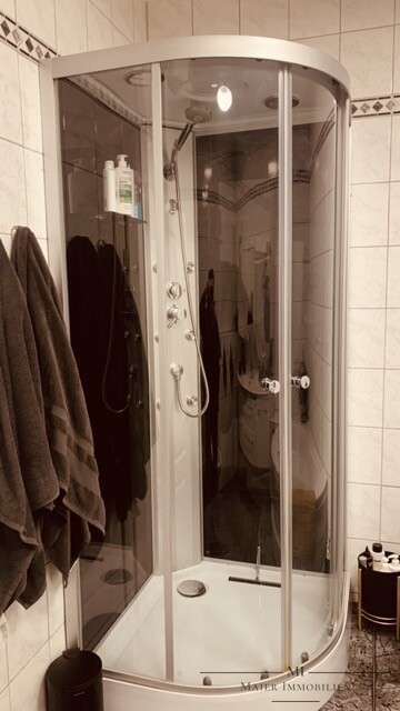 Bad Dusche