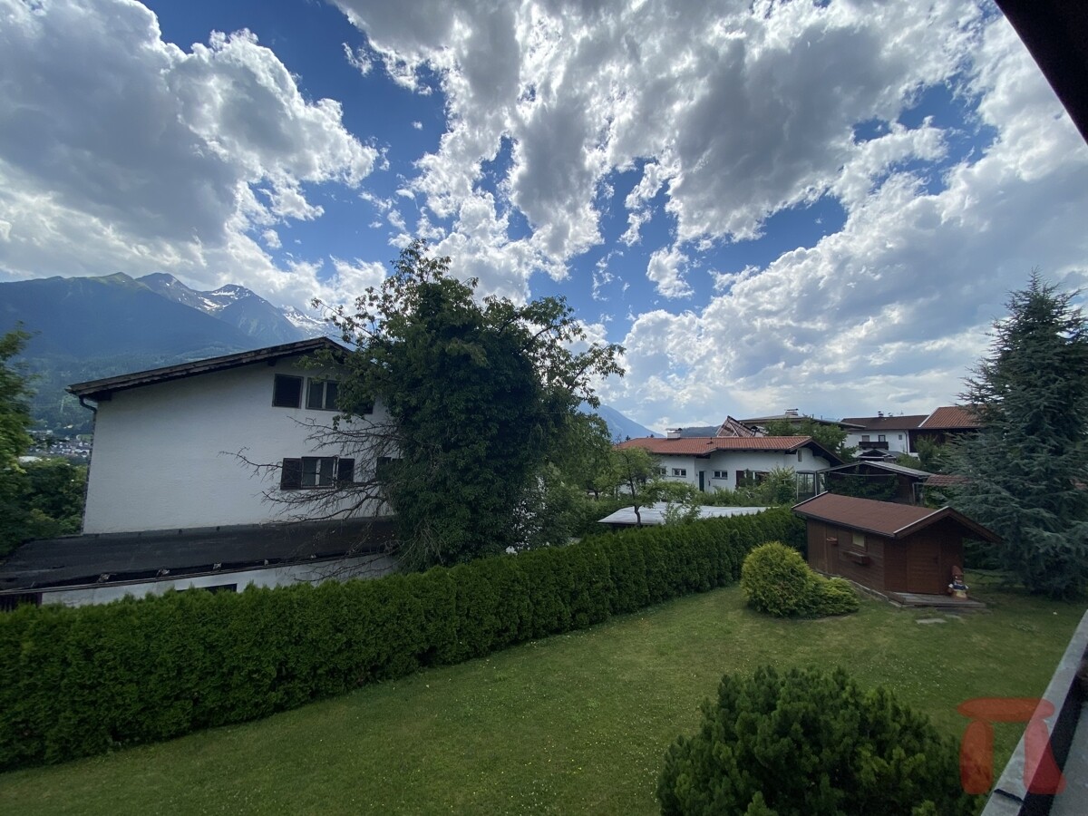 E647299E-69C6-4FCB-9580-381B51EF5E21