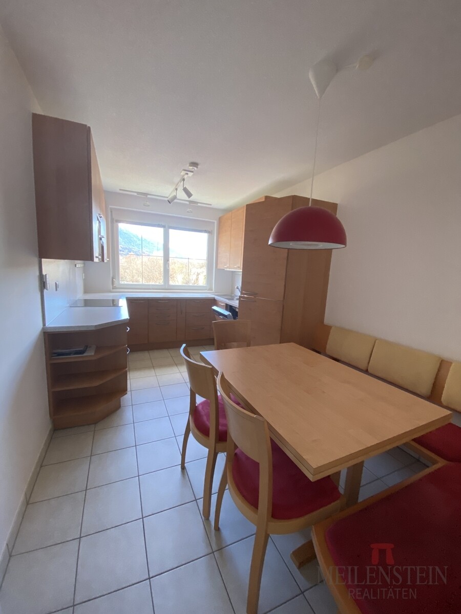 AAF59D40-DDEC-48FC-BB80-1F4579A47AEC