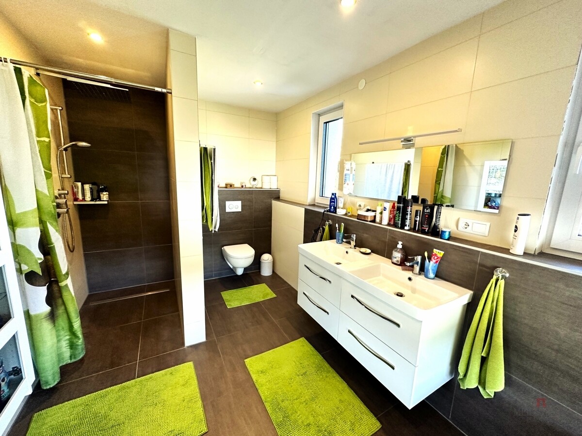 Badezimmer 1