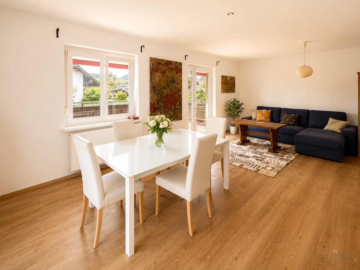 WOHNUNG OG