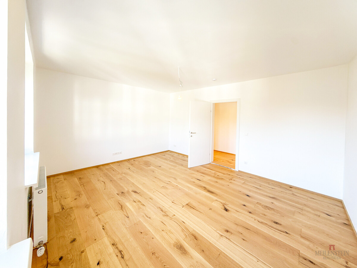 85ae99b6-68e9-4a8d-8f7d-d17e37889f3c_original