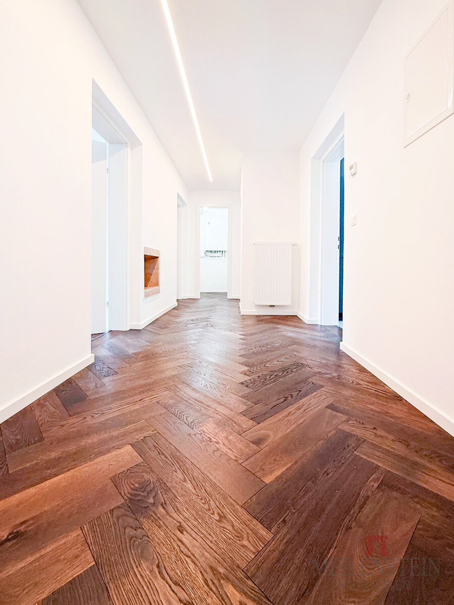 893a6920-3f9b-4e9d-9bf9-49b667924a71_original