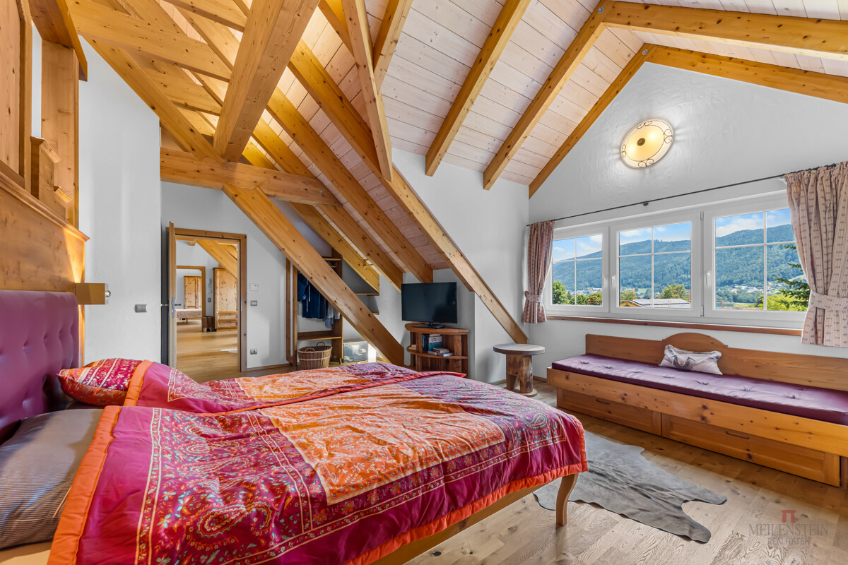 Schlafzimmer 2
