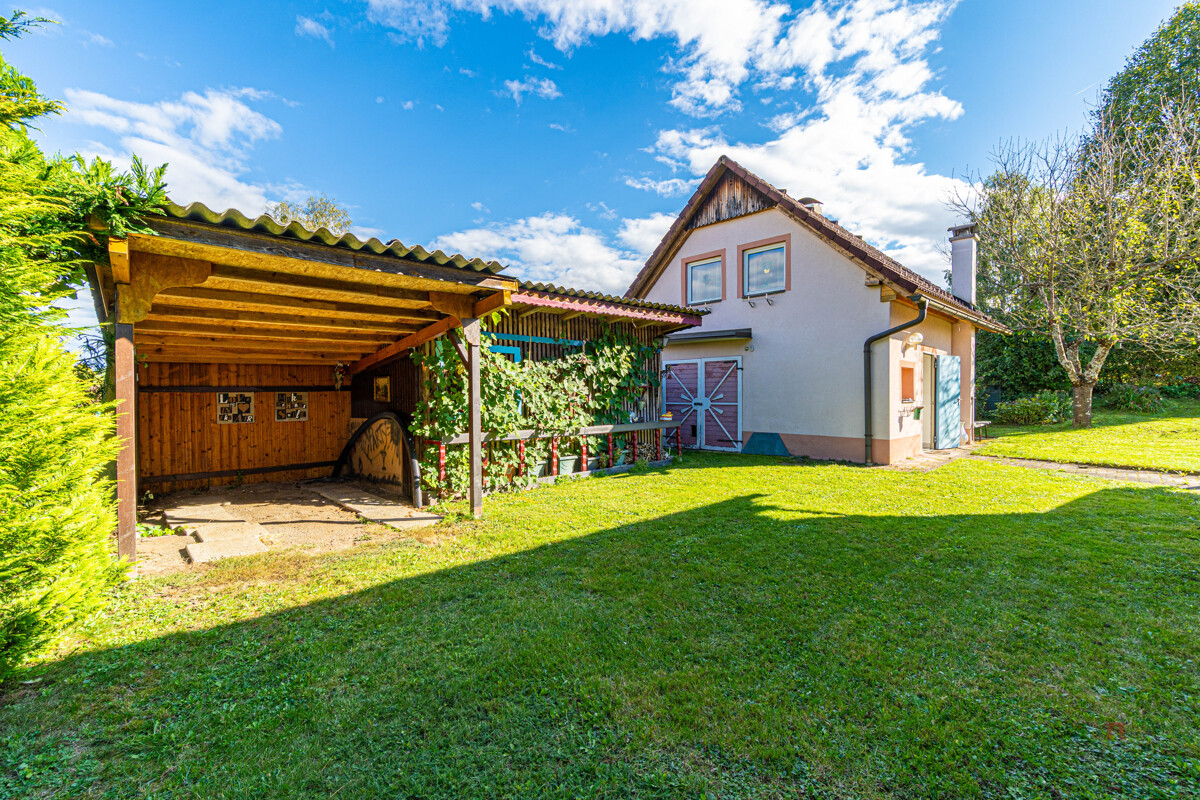 Carport & Nebengebäude