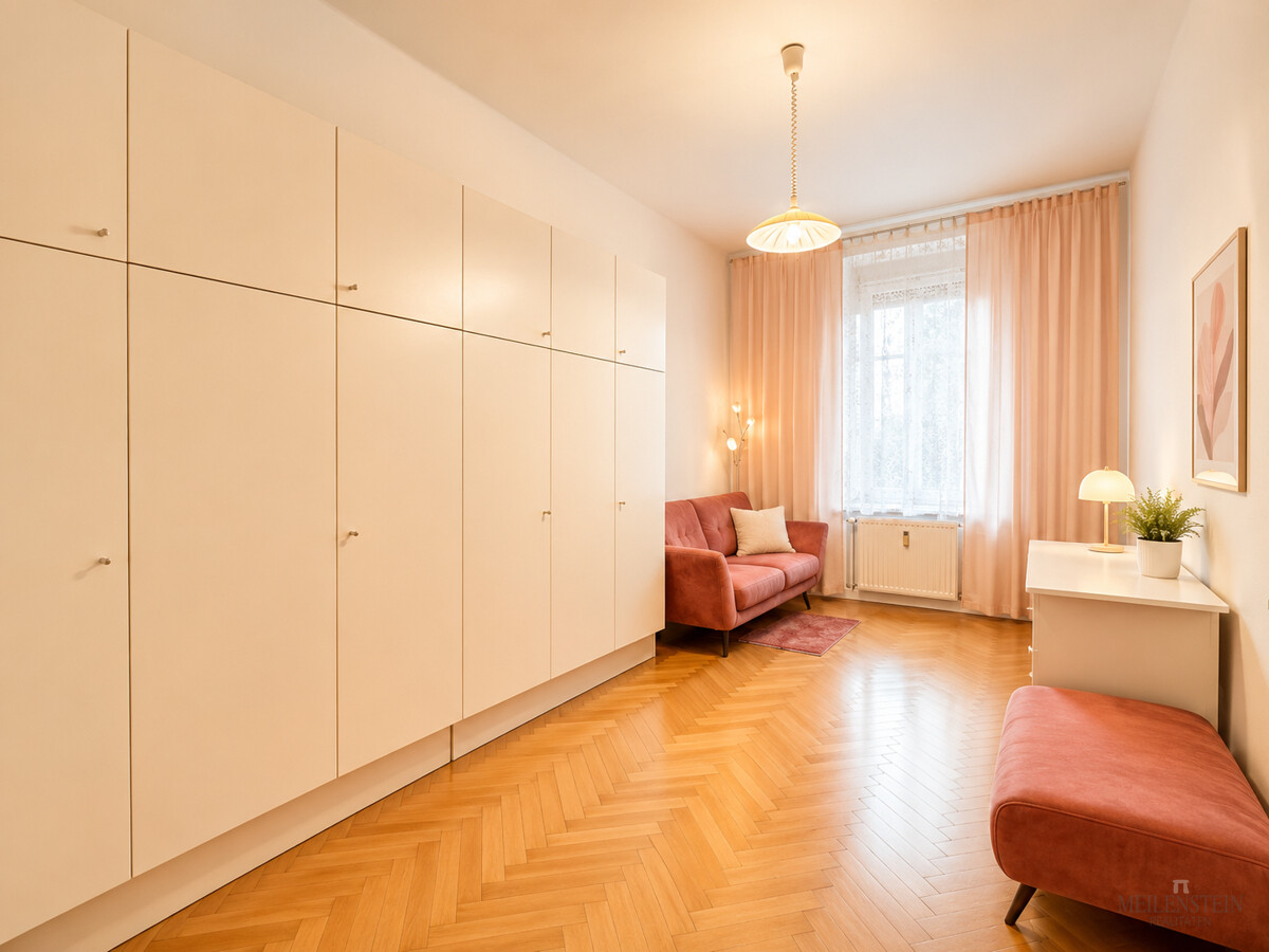 WOHNUNG