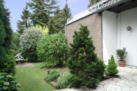 Gartendetail IV