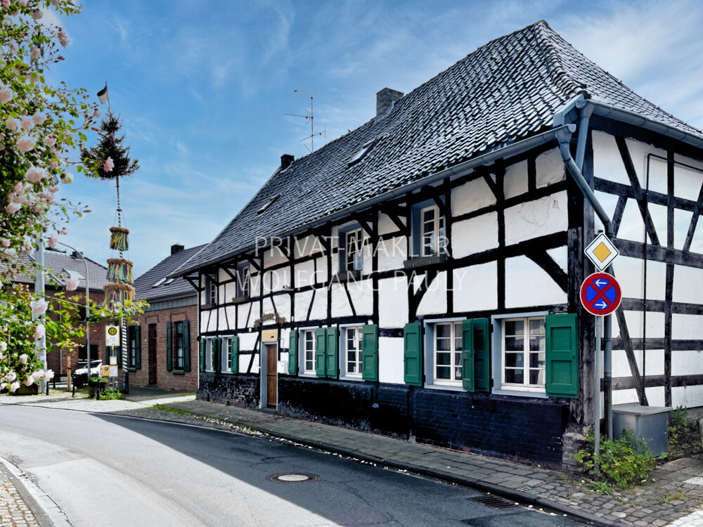 Giebel/ Front