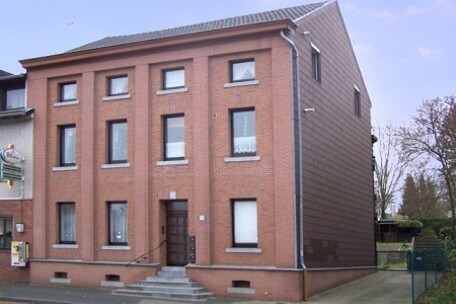 Straßenansicht