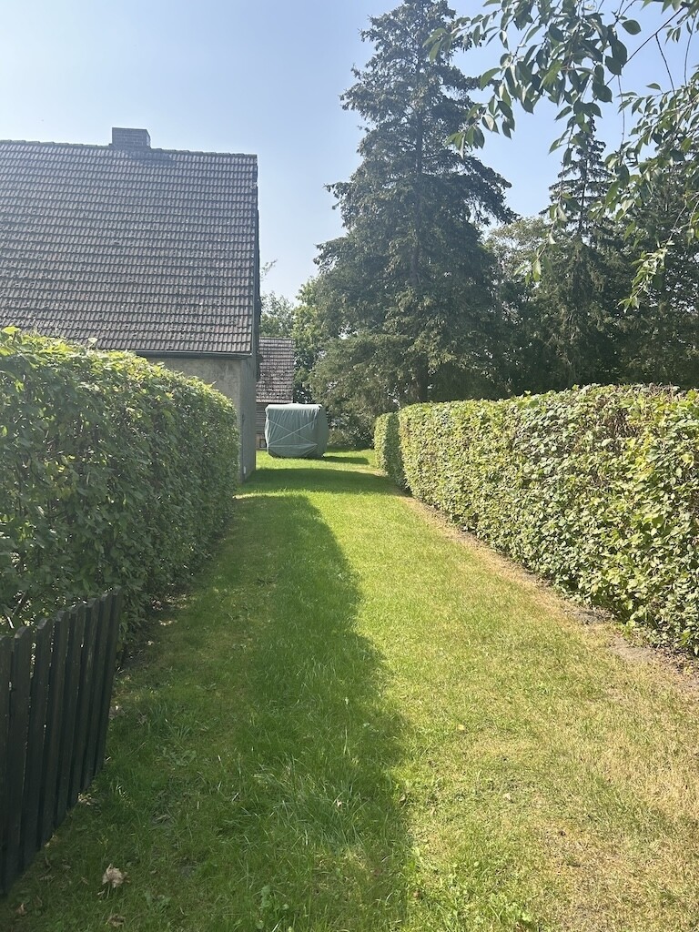 Zufahrt auf das Grundstück