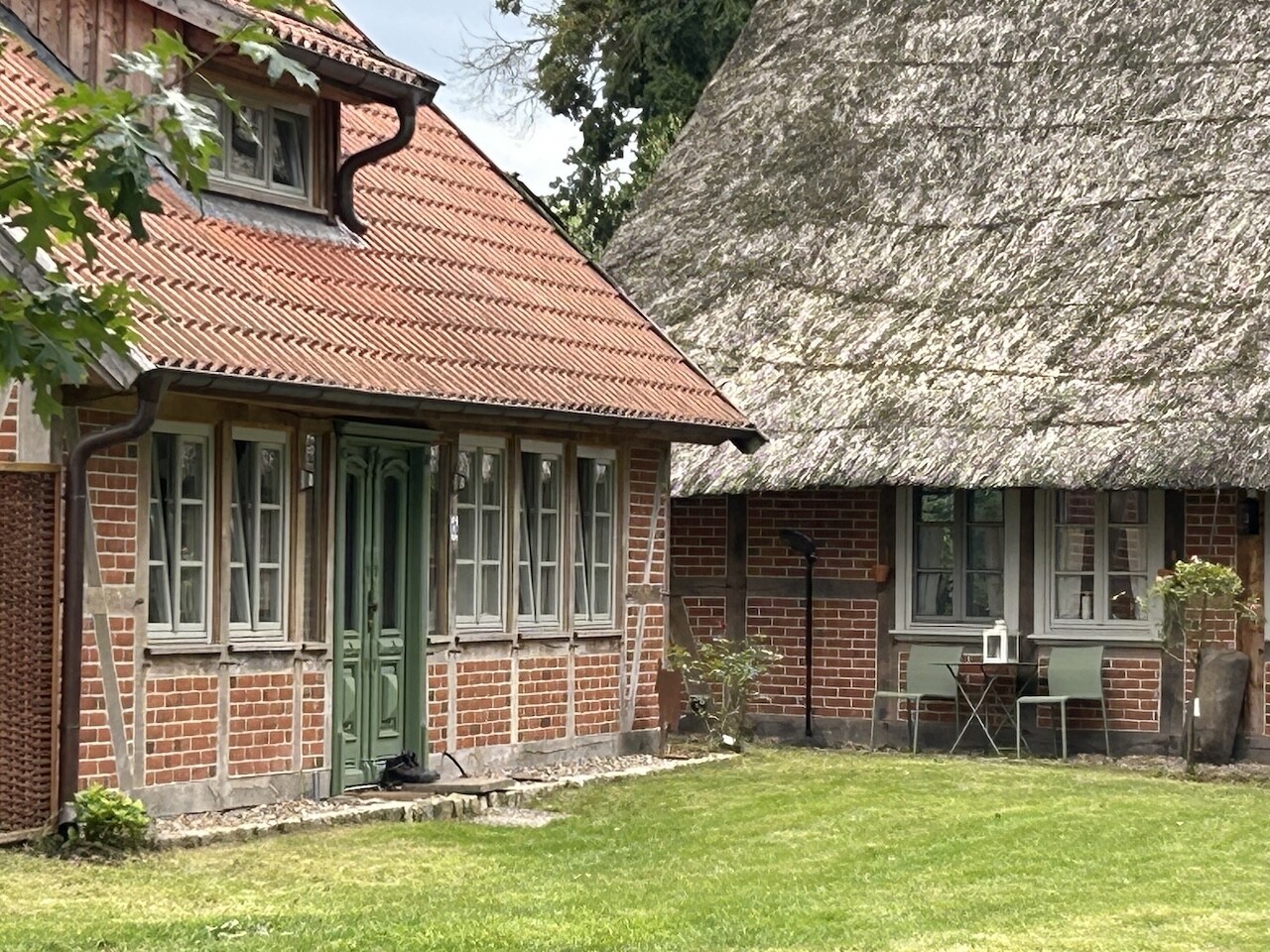liebevoll sanierte Landhäuser aus dem Jahre 1787