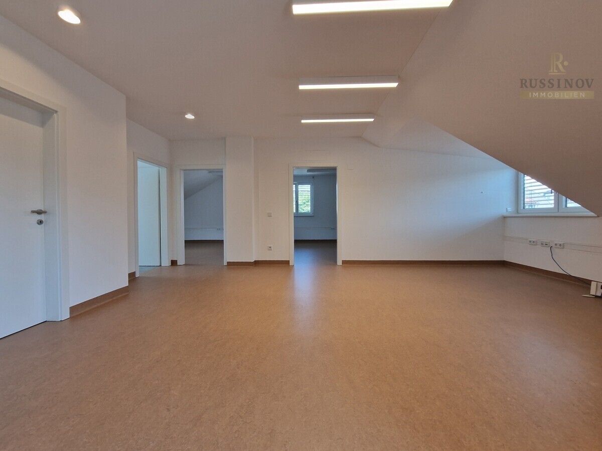1. Raum
