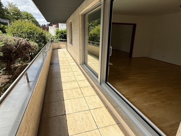 Balkon Wohnung EG