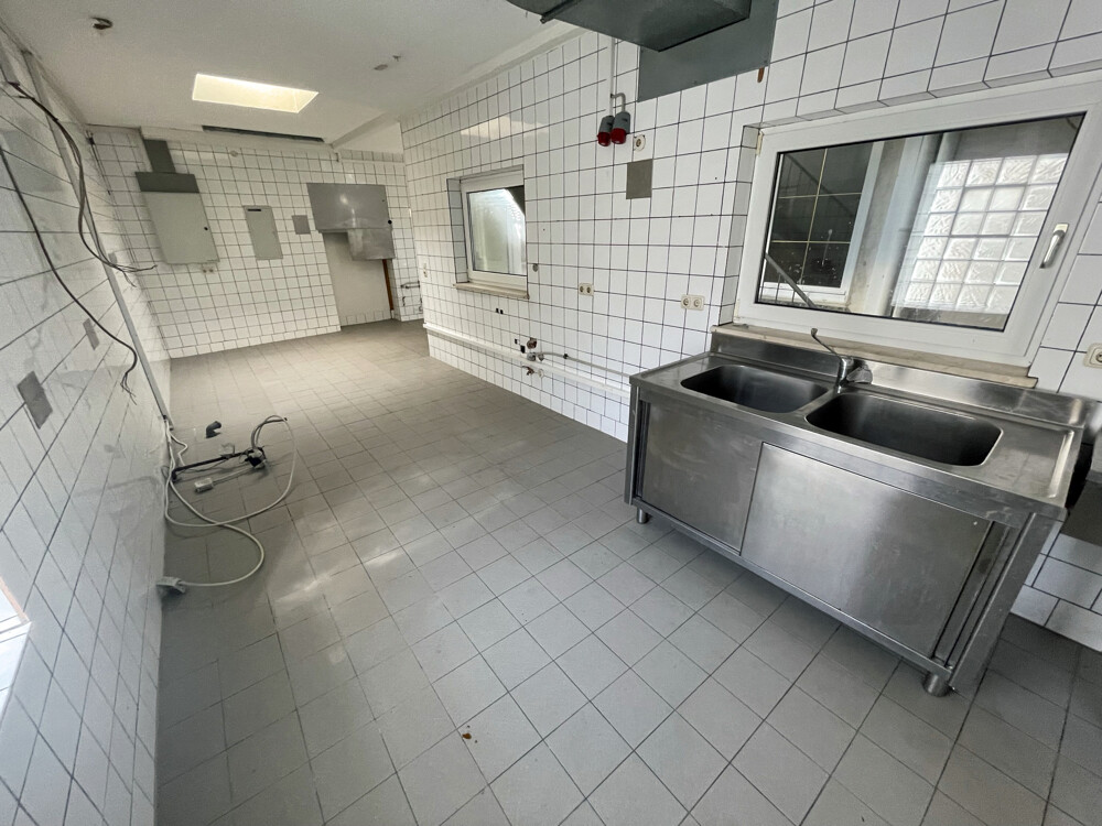 Café/Restaurant 1. OG