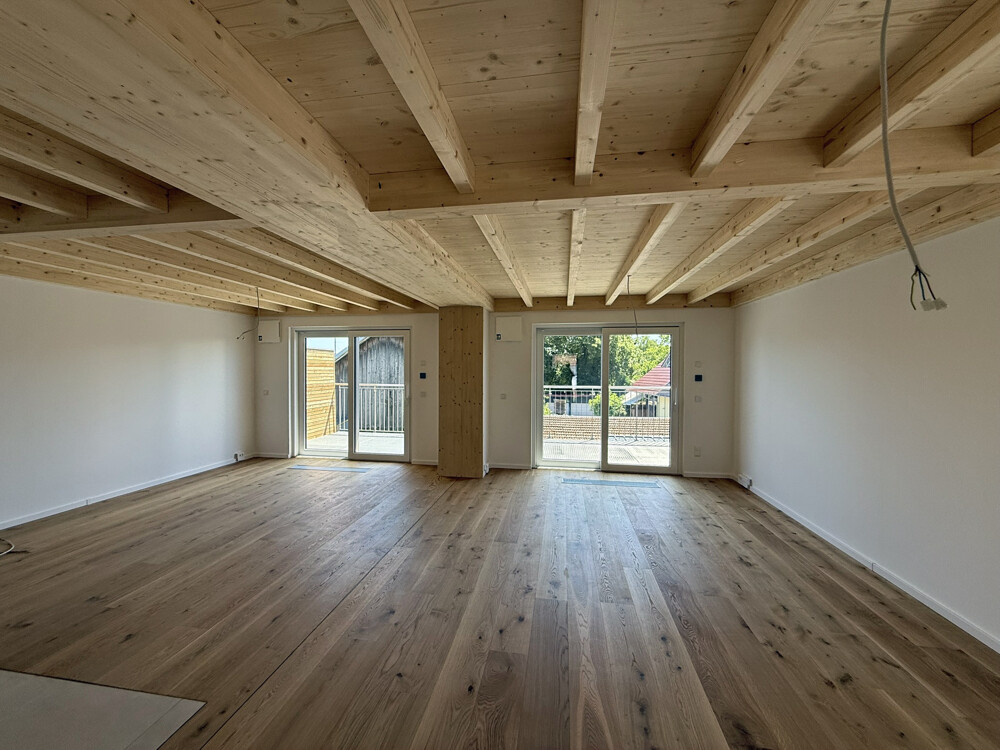 2-Zimmer-Wohnung im 1. OG