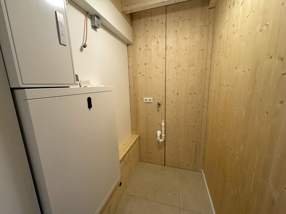 Beispielbild Abstellraum mit Waschmaschinenanschluss