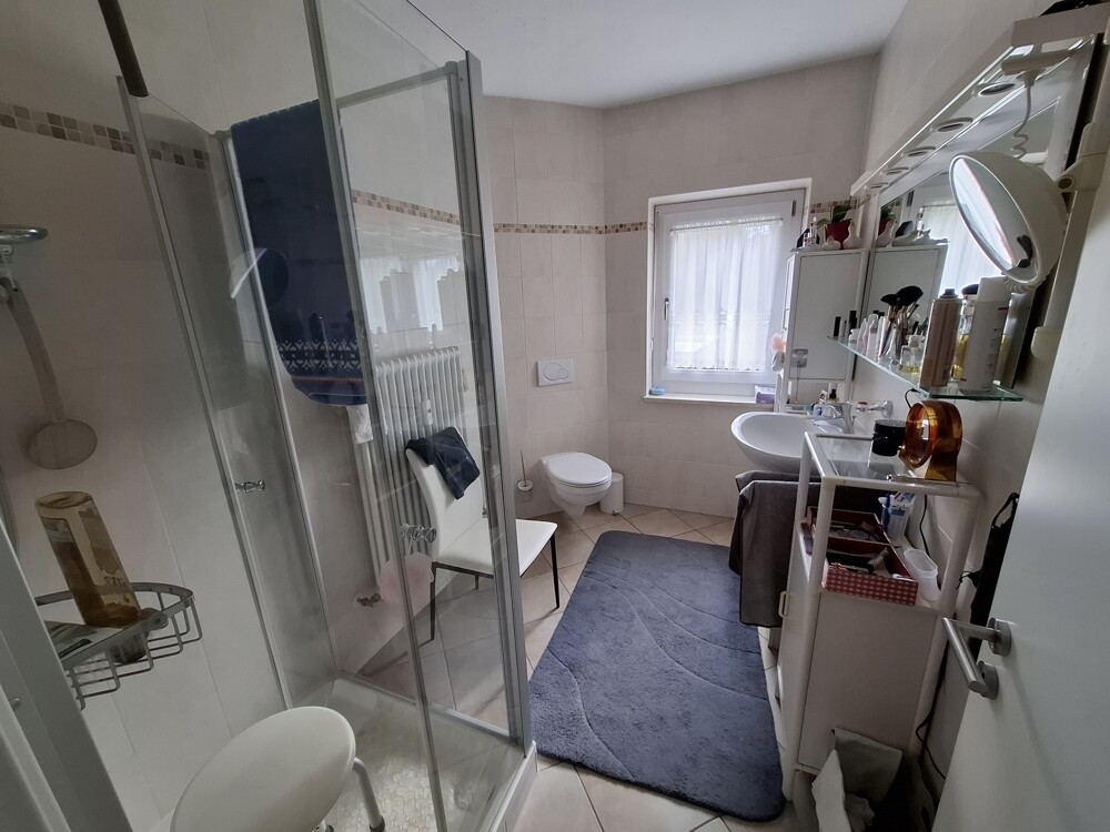 Bad Wohnung EG