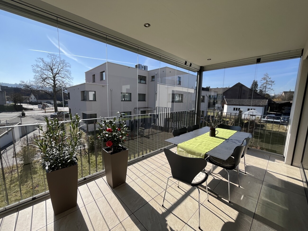 Verglaster Balkon
