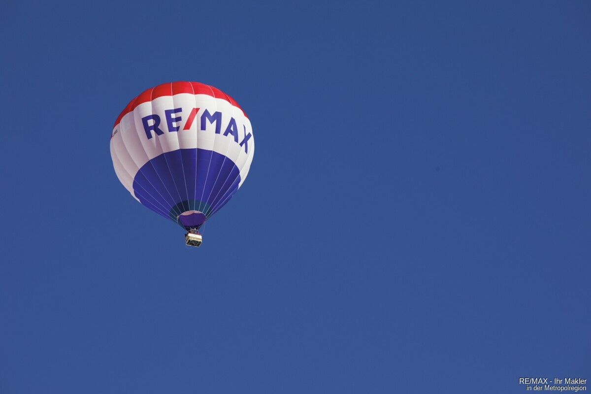 REMAX_2018_Balloon_2186_56x37cm_CMYK_300dpi