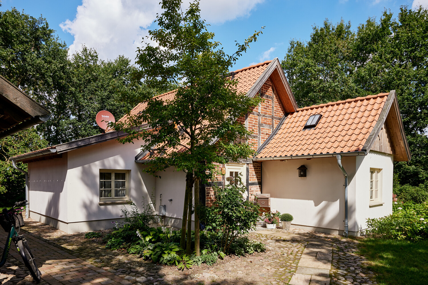 Schäferkate mit Austragshaus und Reitmöglichkeit