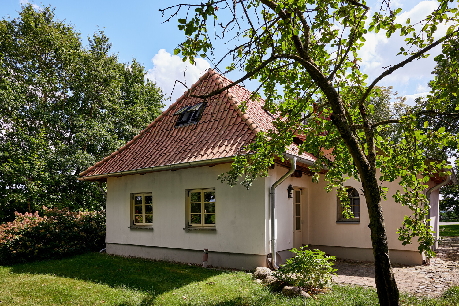 Schäferkate mit Austragshaus und Reitmöglichkeit