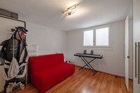 Büro-Zimmer UG