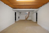 Keller