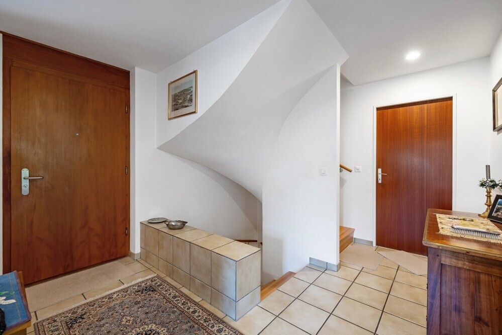 Vorplatz EG