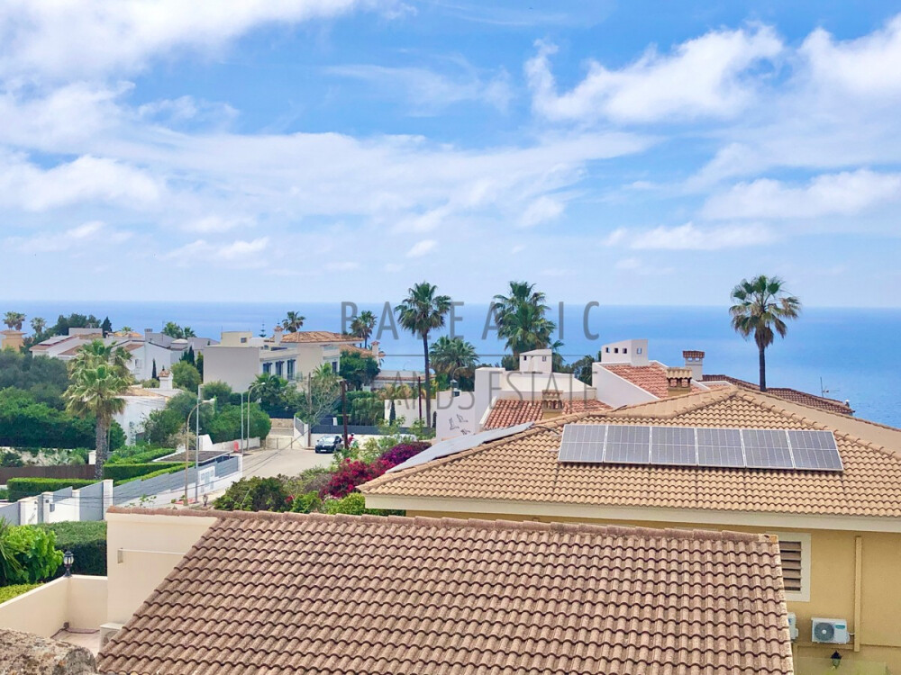 Roof Top Terrace with Panoramic view_I