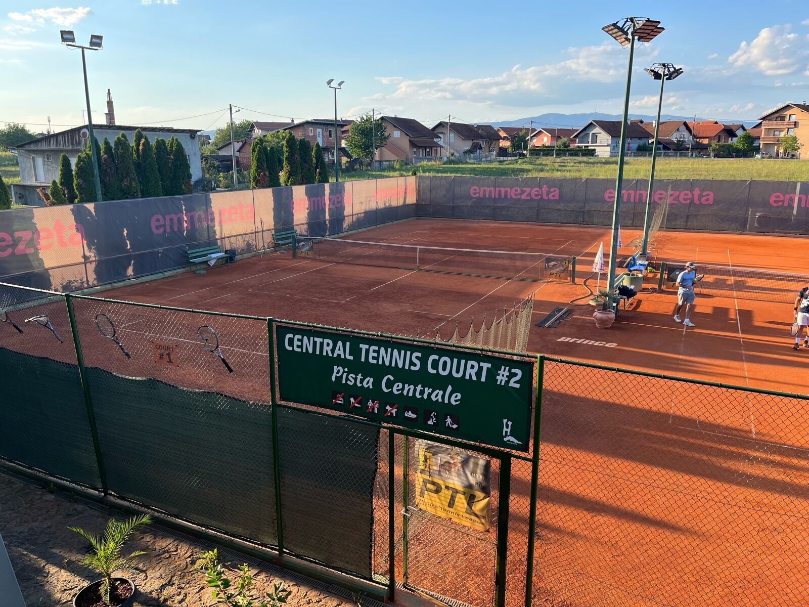 Tennisplatz1