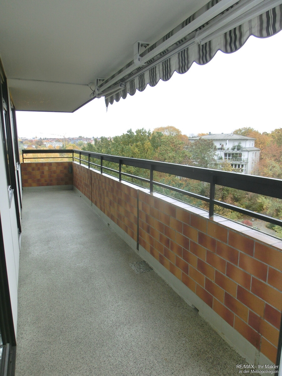 Balkon 1