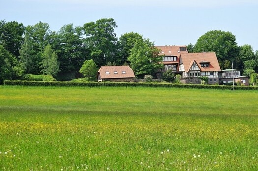 Elegant hunting estate in northern Hesse, approx. 110 ha