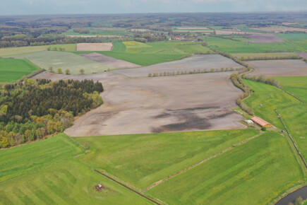 Landgut mit Agrarflächen und Eigenjagd, ca. 136 ha