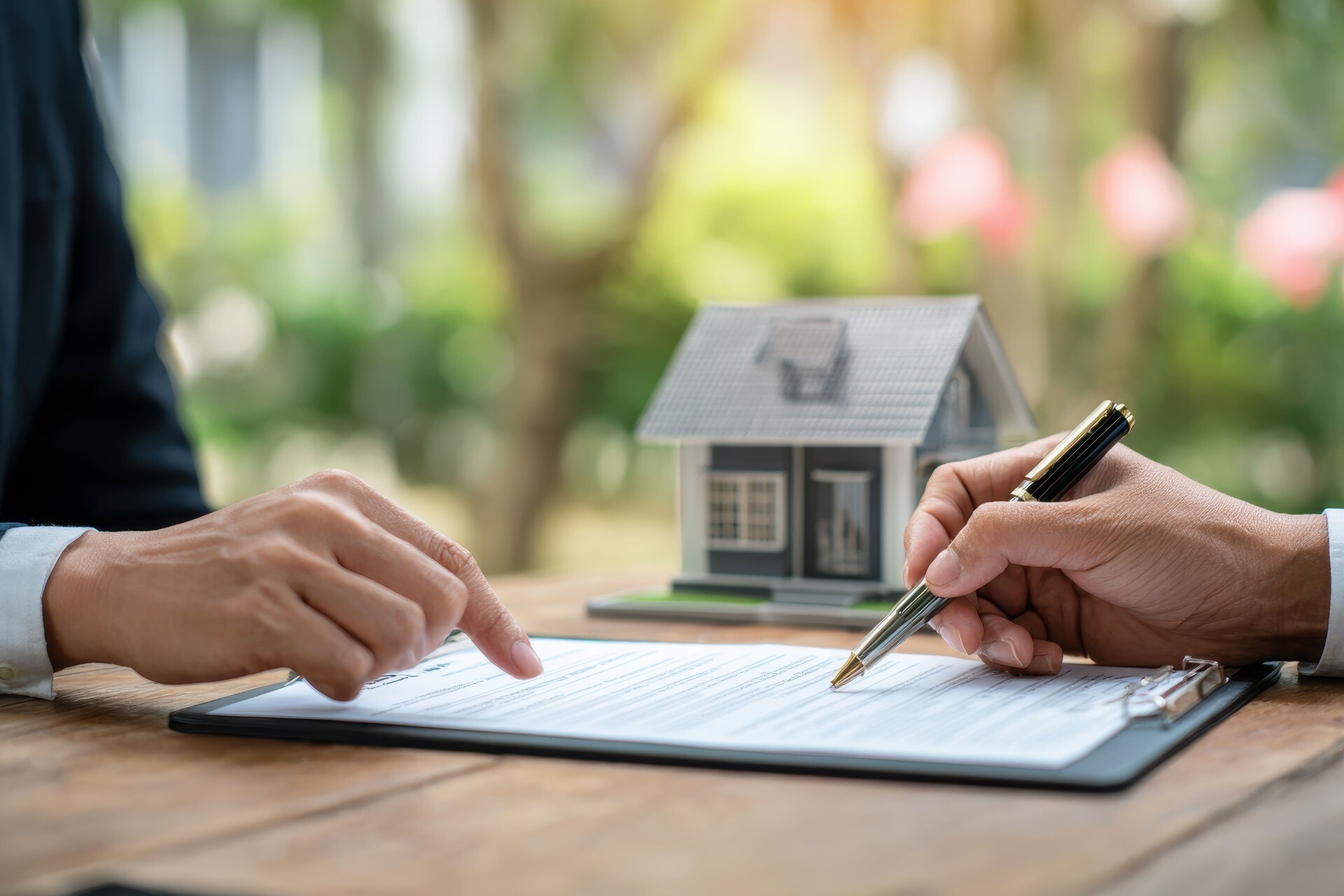 Vertragsunterzeichnung