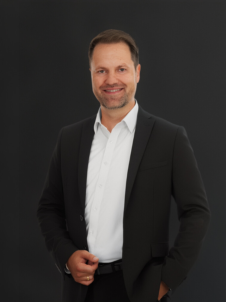 Christopher_Hirschmann