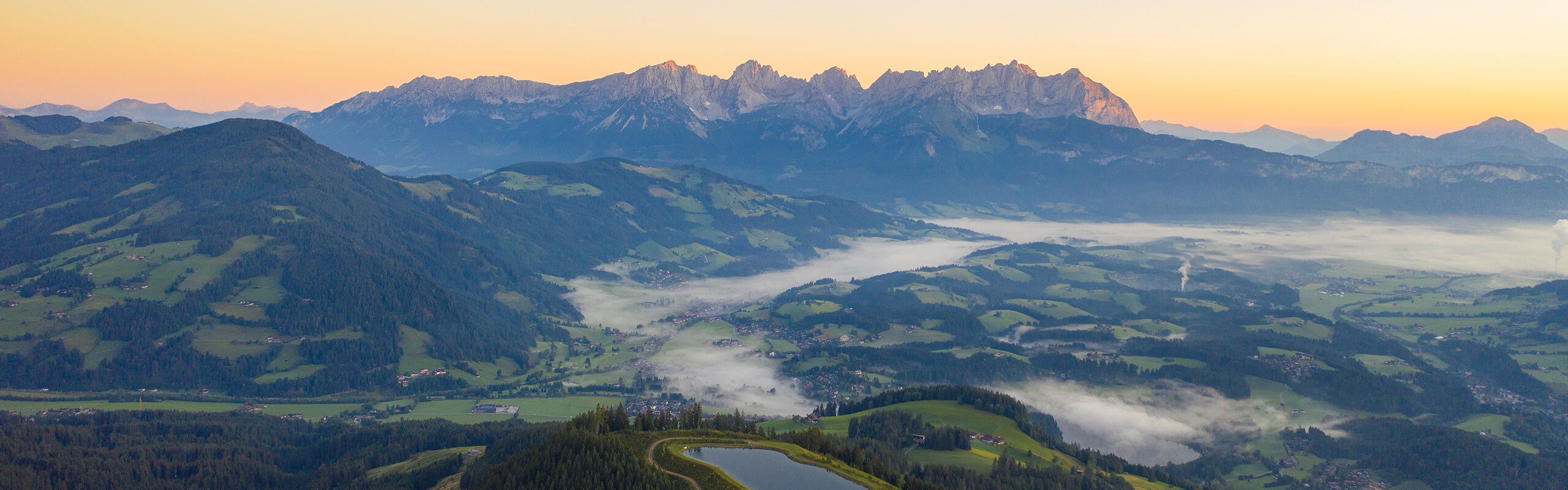 Luftansicht auf den Hahnenkamm