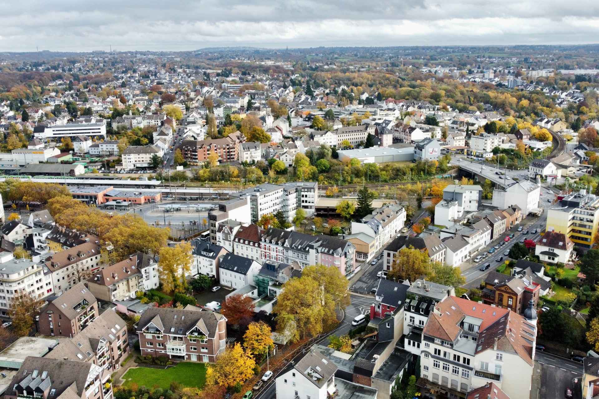 Luftansicht auf Wohnhäuser in Solingen Ohligs, Immobilienpreise
