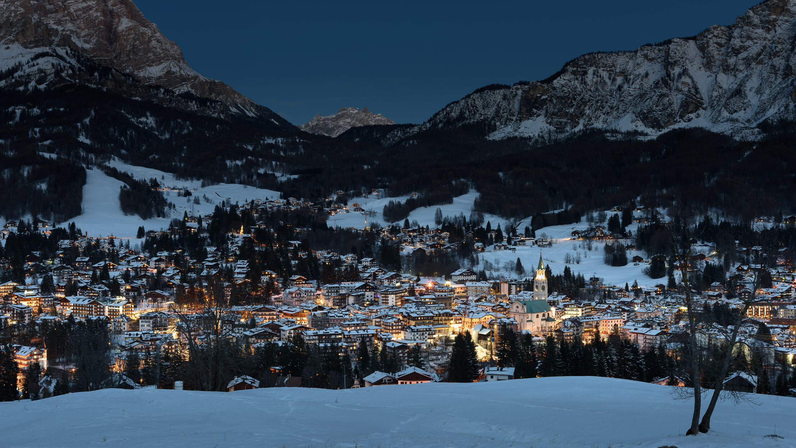 Südtirol bei Nacht