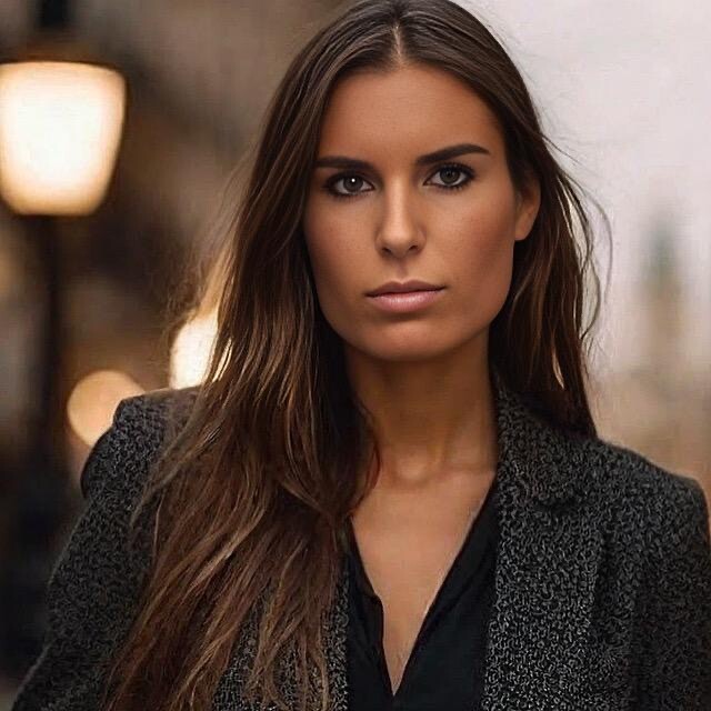 Dr. Anastasia Menardi Demai