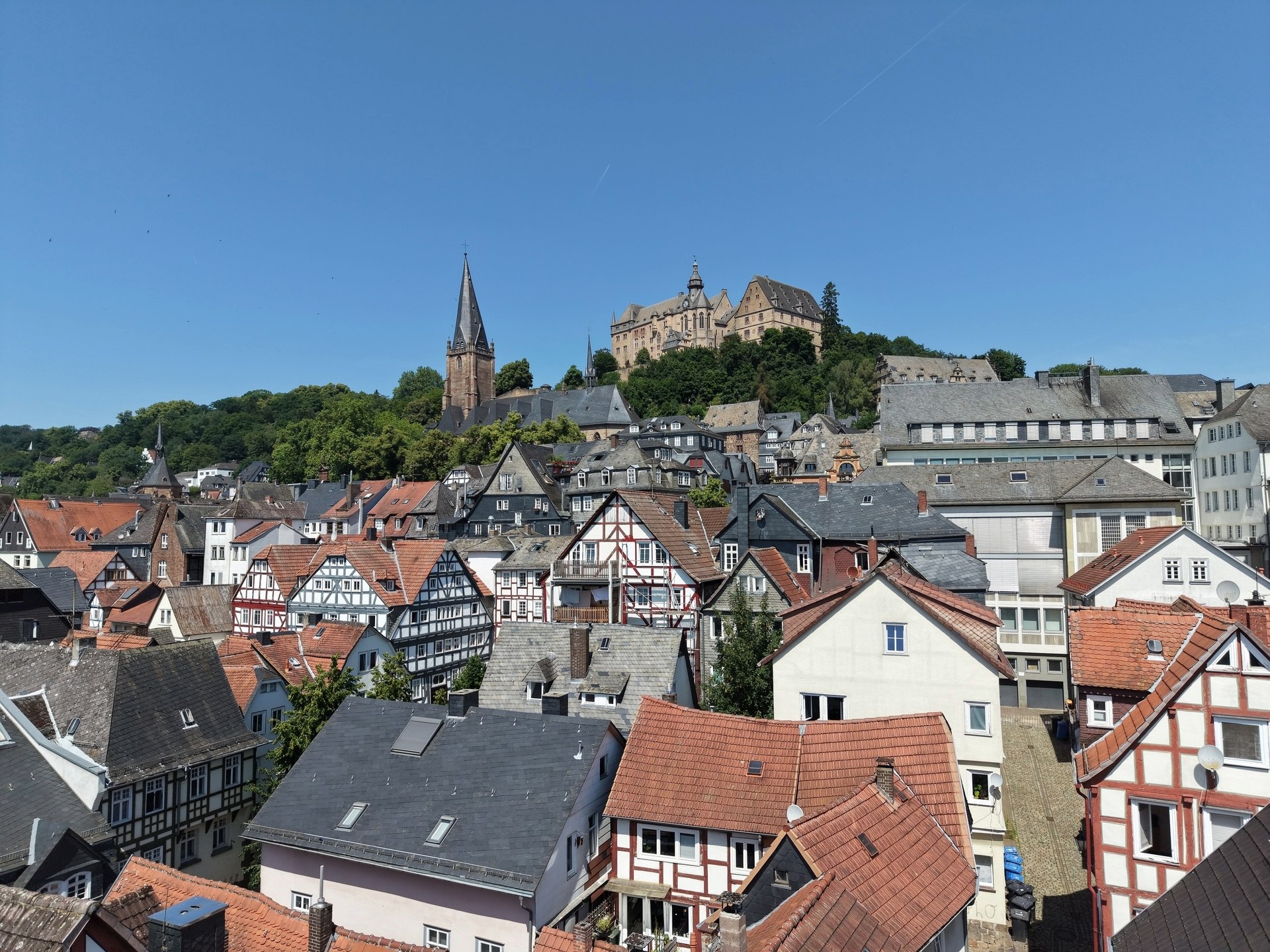 Blick auf die Dächer von Marburg