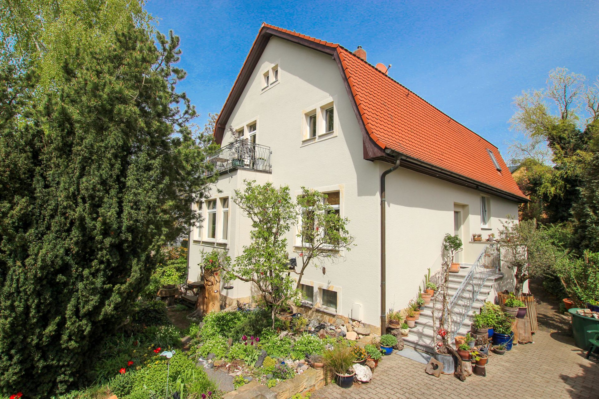 Einfamilienhaus im Grünen