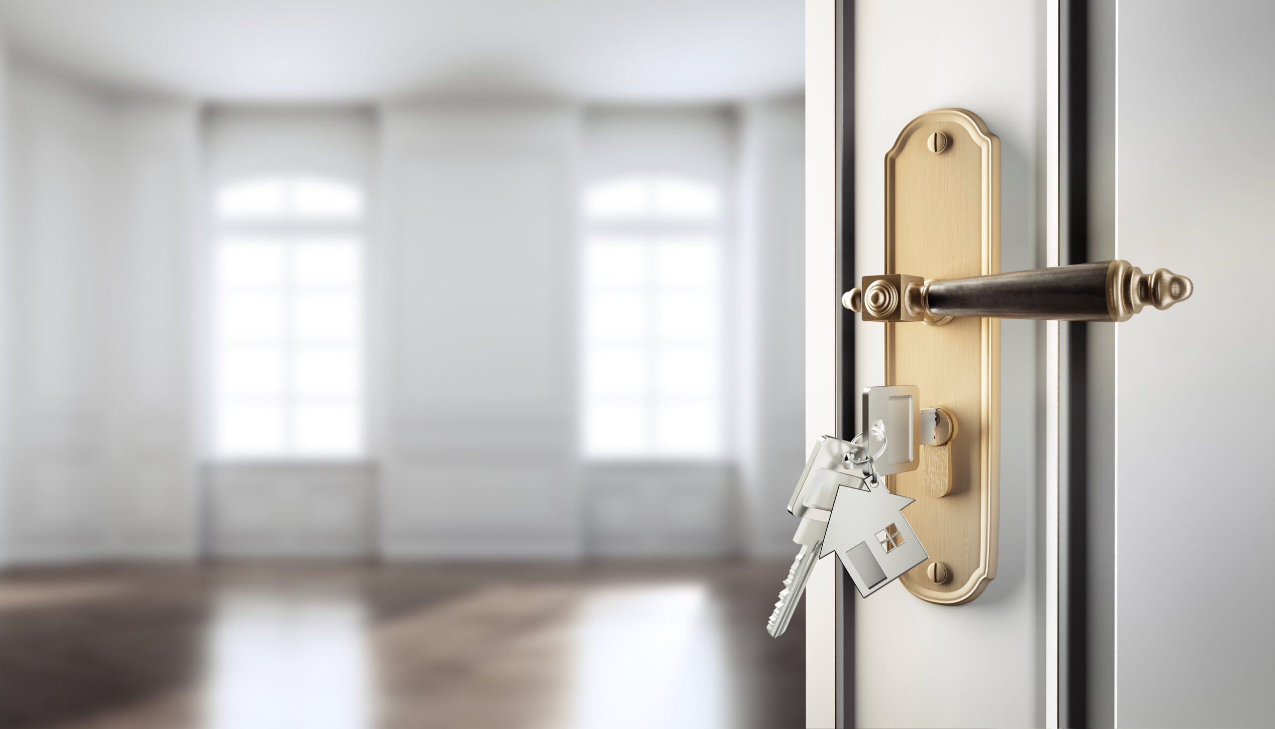 Schlüssel steckt in Türschloss